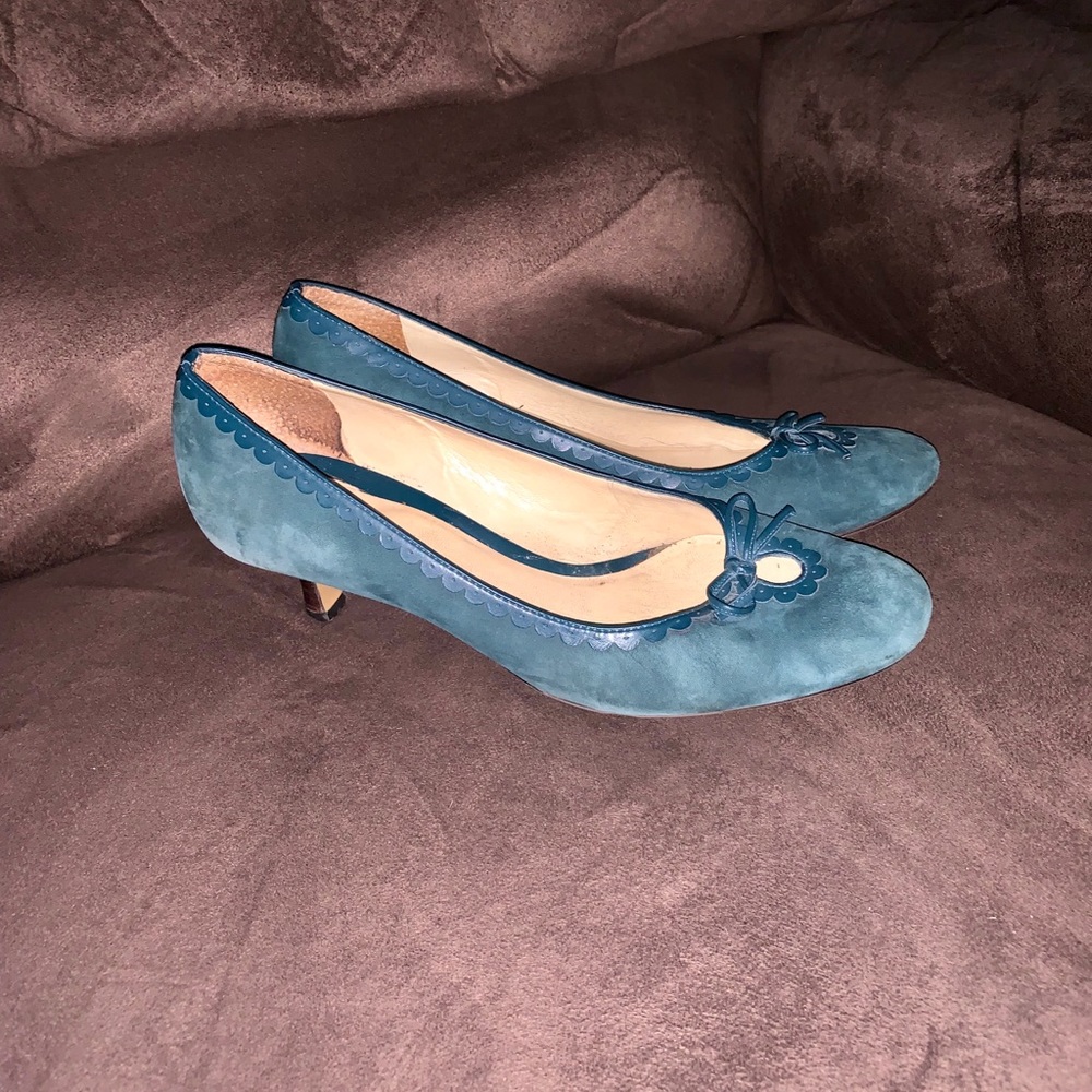 Ann Taylor Loft Green, Suede, Kitten heel